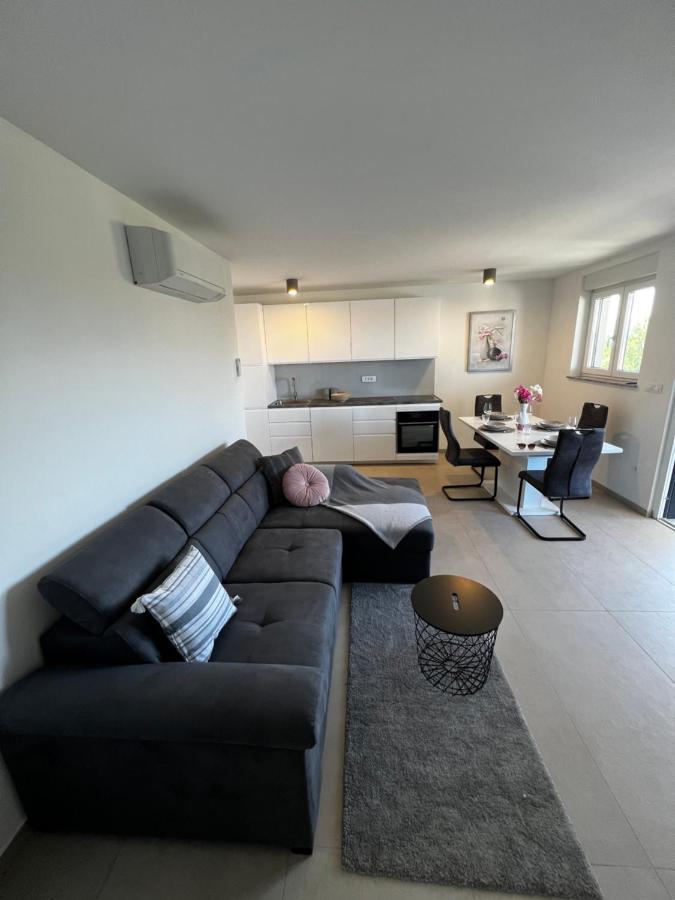 Apartman Ana Sveti Anton  Экстерьер фото